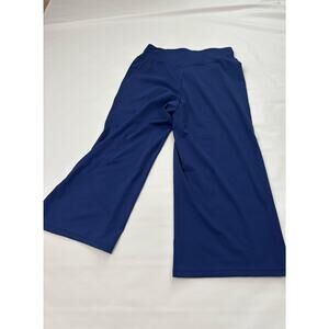 Navy, 80% Polyester/20% Spandex, soft and comfortable, wide leg crop pants